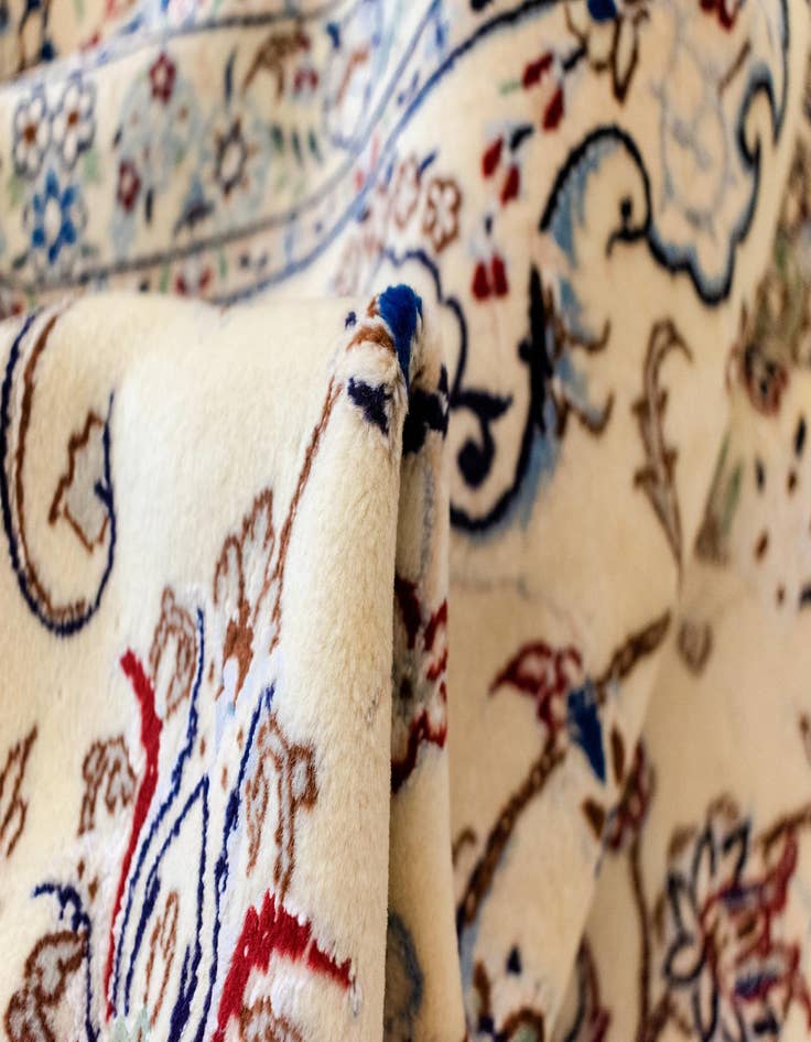 Detail image of  6' 8 x 10' Nain Rug