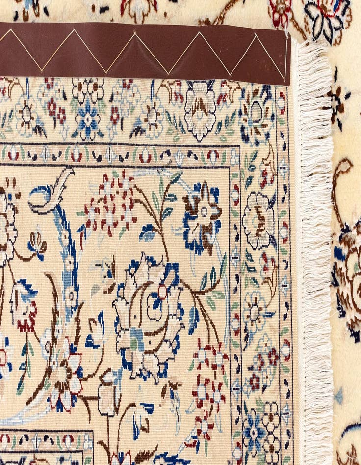 Detail image of  6' 8 x 10' Nain Rug