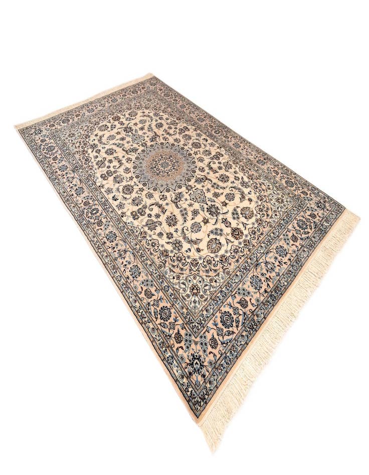 Detail image of  6' 7 x 9' 7 Nain Wool Rug