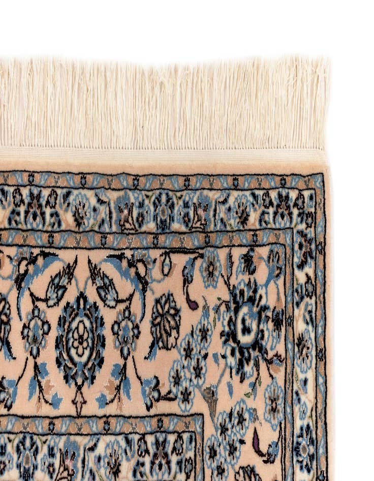 Detail image of  6' 7 x 9' 7 Nain Wool Rug