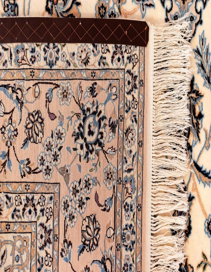 Detail image of  6' 7 x 9' 7 Nain Wool Rug