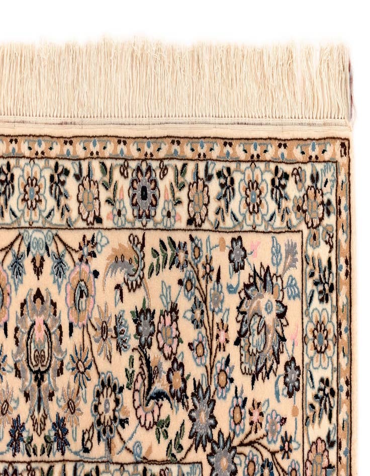 Detail image of  6' 9 x 10' 4 Nain Rug