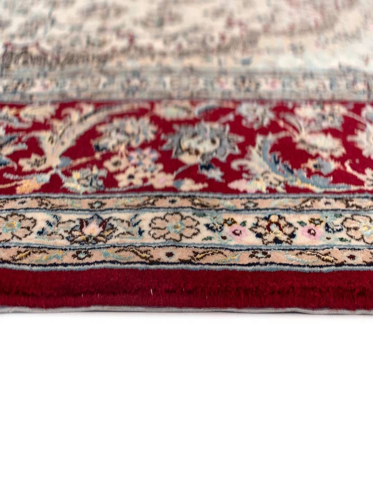 Detail image of  6' 8 x 10' Nain Rug