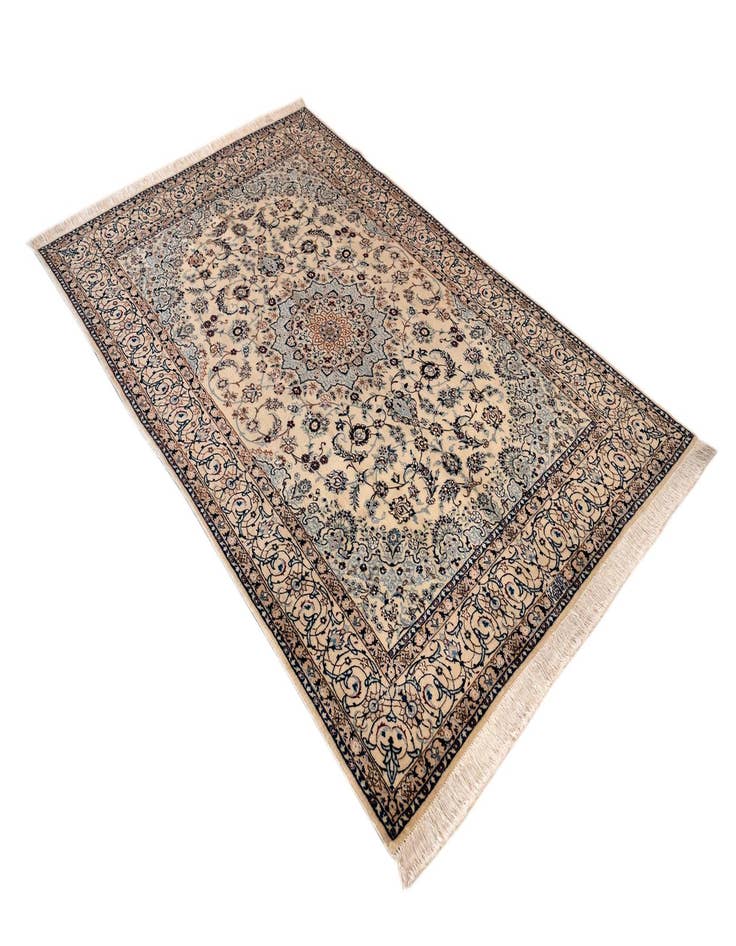 Detail image of  5' 5 x 8' 6 Nain Rug