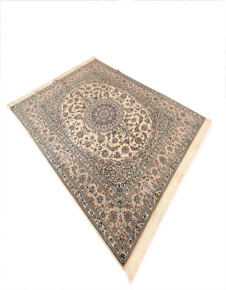 Detail image of  6' 8 x 8' 6 Nain Rug