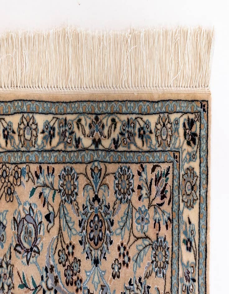 Detail image of  6' 8 x 8' 6 Nain Rug