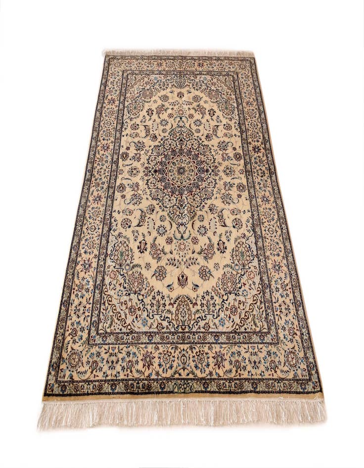 Detail image of  4' 2 x 6' 5 Nain Rug