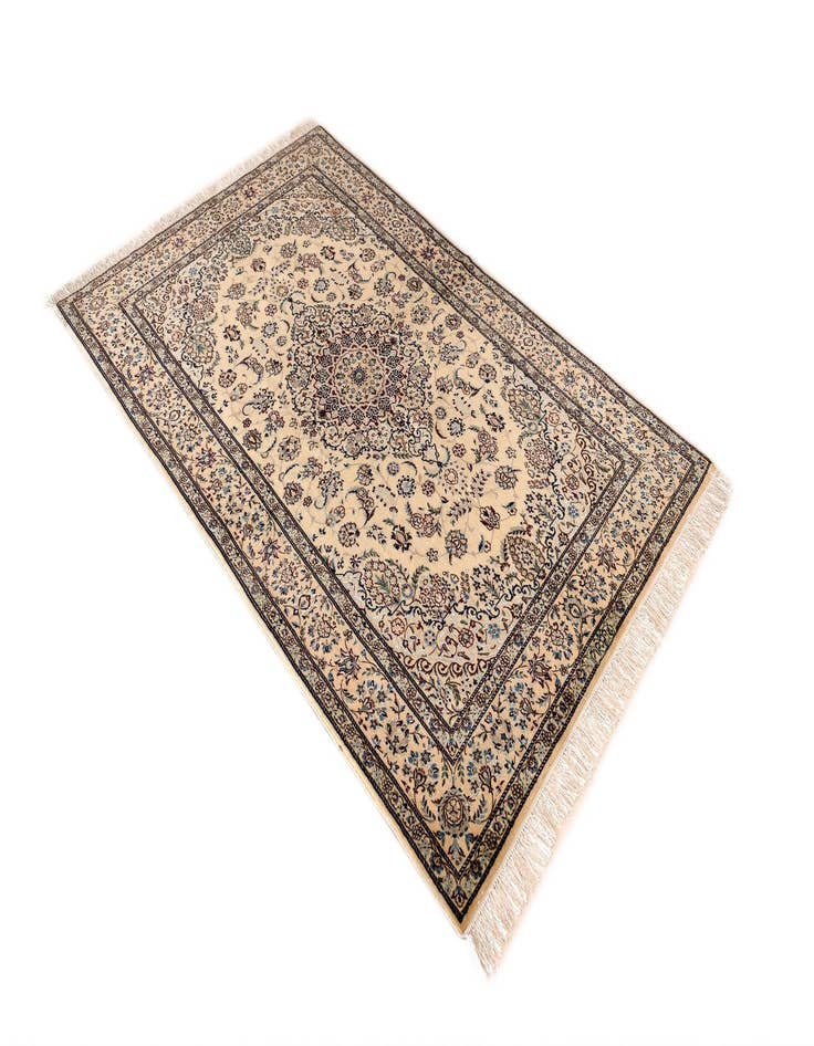 Detail image of  4' 2 x 6' 5 Nain Rug