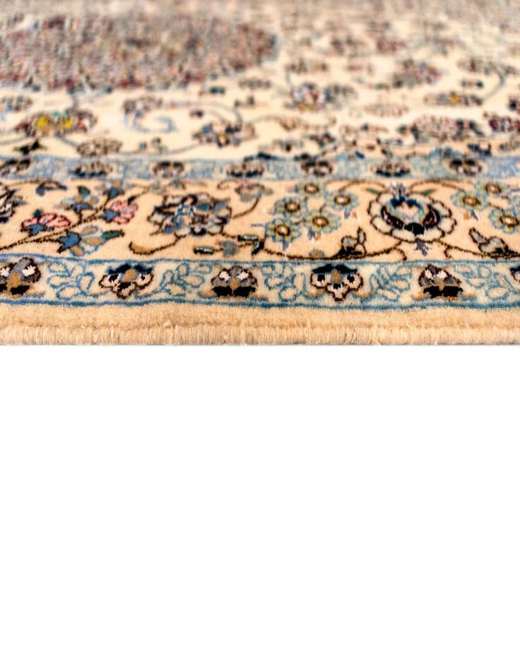 Detail image of  4' 2 x 6' 3 Nain Rug