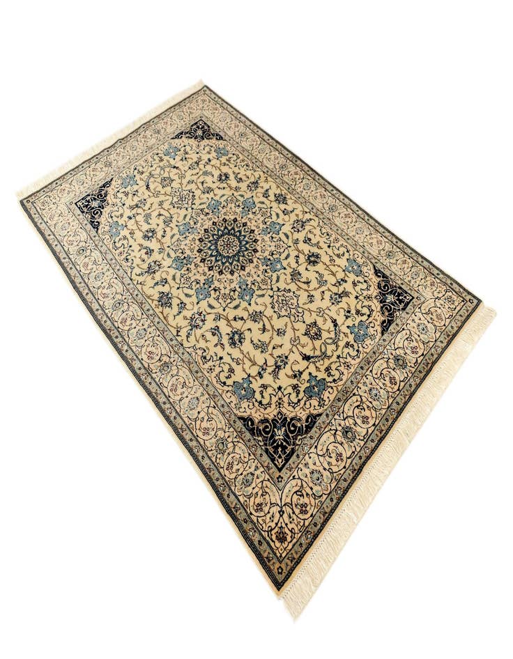 Detail image of  4' 4 x 6' 7 Nain Rug