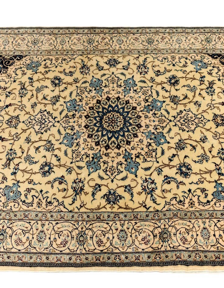 Detail image of  4' 4 x 6' 7 Nain Rug