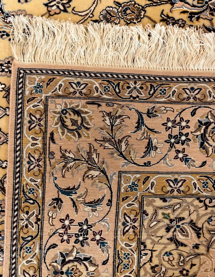 Detail image of  4' 6 x 7' 6 Nain Rug