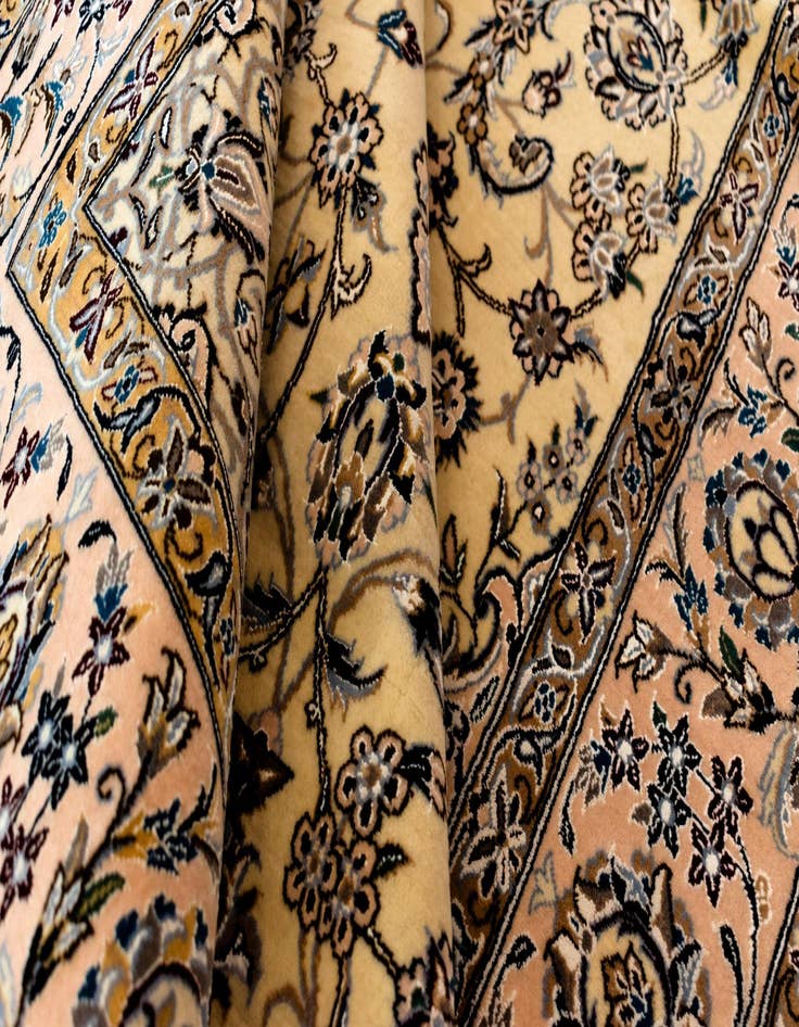 Detail image of  4' 6 x 7' 6 Nain Rug