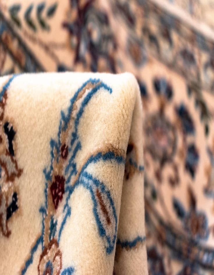 Detail image of  4' 5 x 7' 2 Nain Rug