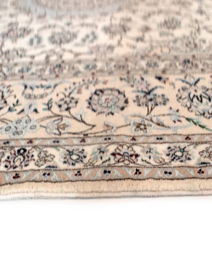 Detail image of  8' 6 x 11' 10 Nain Rug