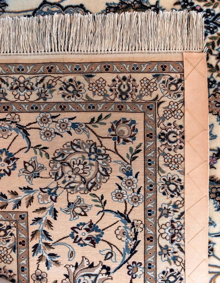 Detail image of  8' 7 x 12' 2 Nain Rug