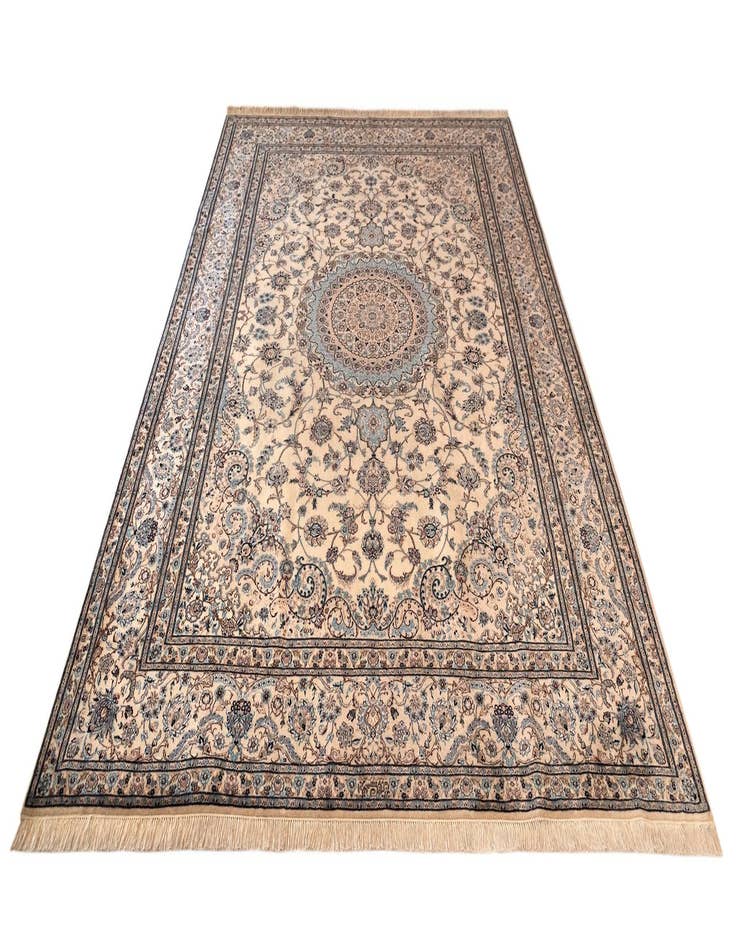 Detail image of  8' 3 x 11' 11 Nain Rug