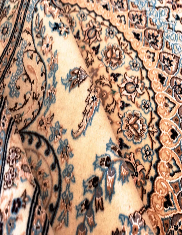 Detail image of  8' 3 x 11' 11 Nain Rug