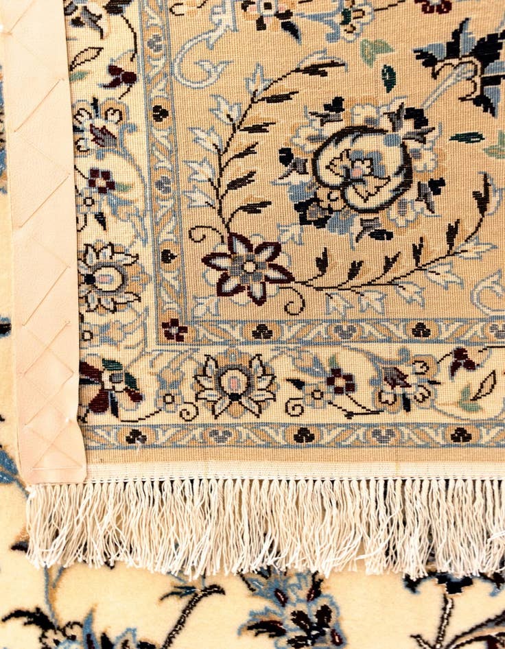 Detail image of  6' 10 x 10' 6 Nain Rug