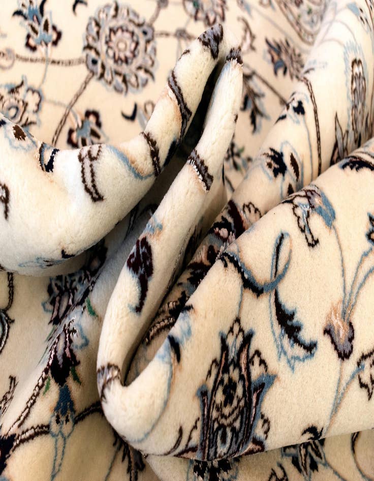 Detail image of  6' 9 x 9' 10 Nain Rug