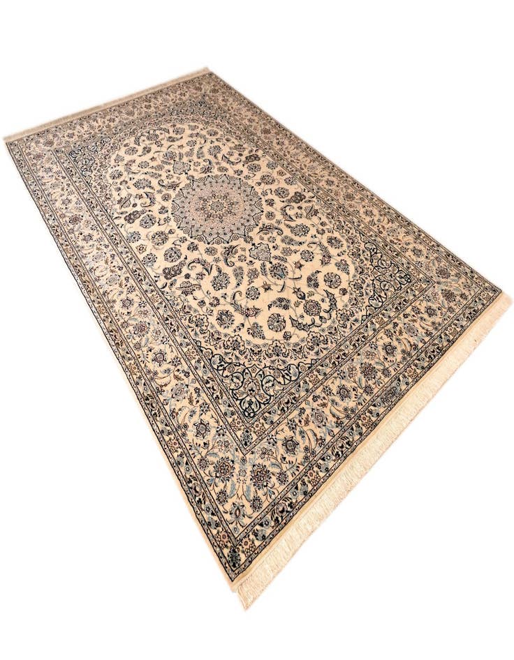 Detail image of  6' 11 x 10' 8 Nain Rug