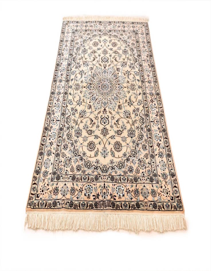 Detail image of  3' 8 x 5' 7 Nain Rug