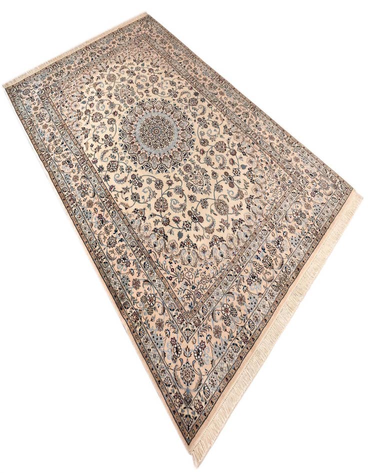 Detail image of  5' 5 x 8' 2 Nain Rug