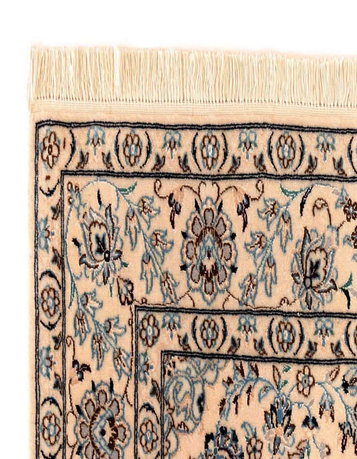 Detail image of  3' 11 x 5' 8 Nain Rug