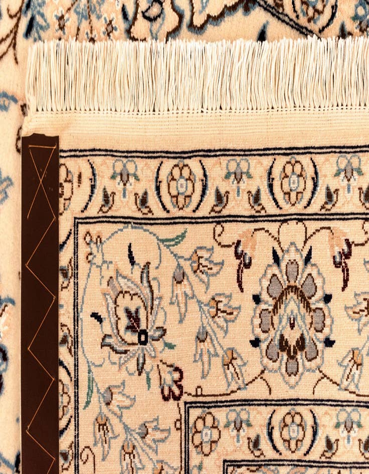 Detail image of  3' 11 x 5' 8 Nain Rug