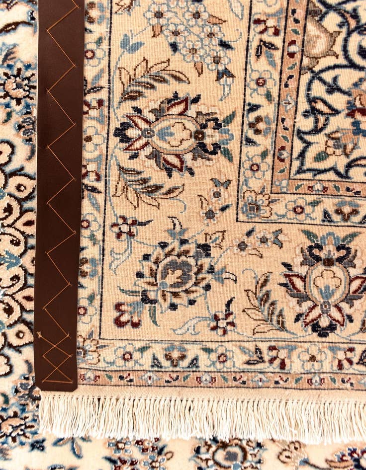 Detail image of  4' 3 x 6' 7 Nain Rug