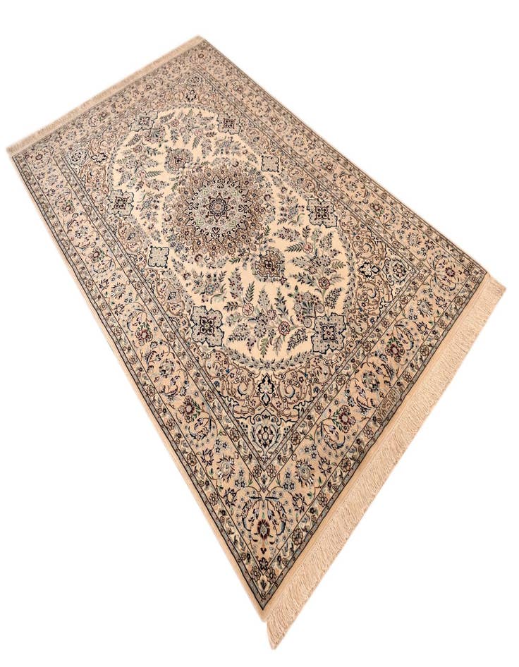 Detail image of  4' 9 x 7' 5 Nain Rug