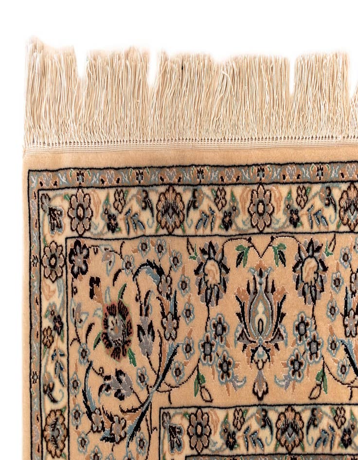 Detail image of  4' 9 x 7' 5 Nain Rug