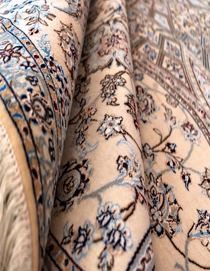 Detail image of  7' 1 x 10' 6 Nain Rug