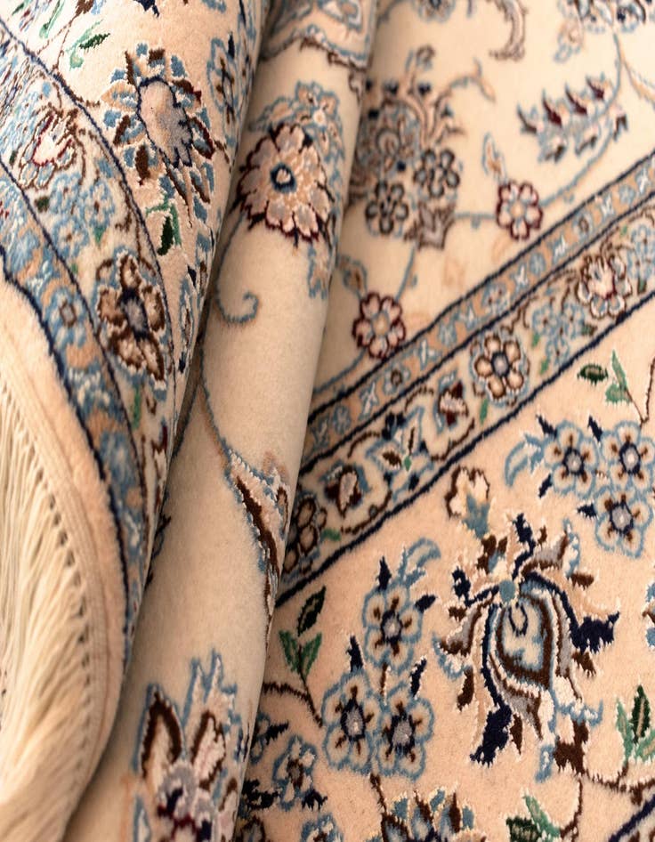 Detail image of  5' 2 x 7' 10 Nain Rug