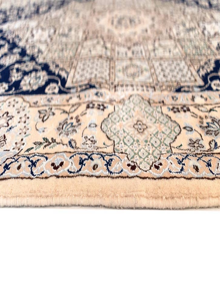 Detail image of  4' 2 x 6' 2 Nain Rug