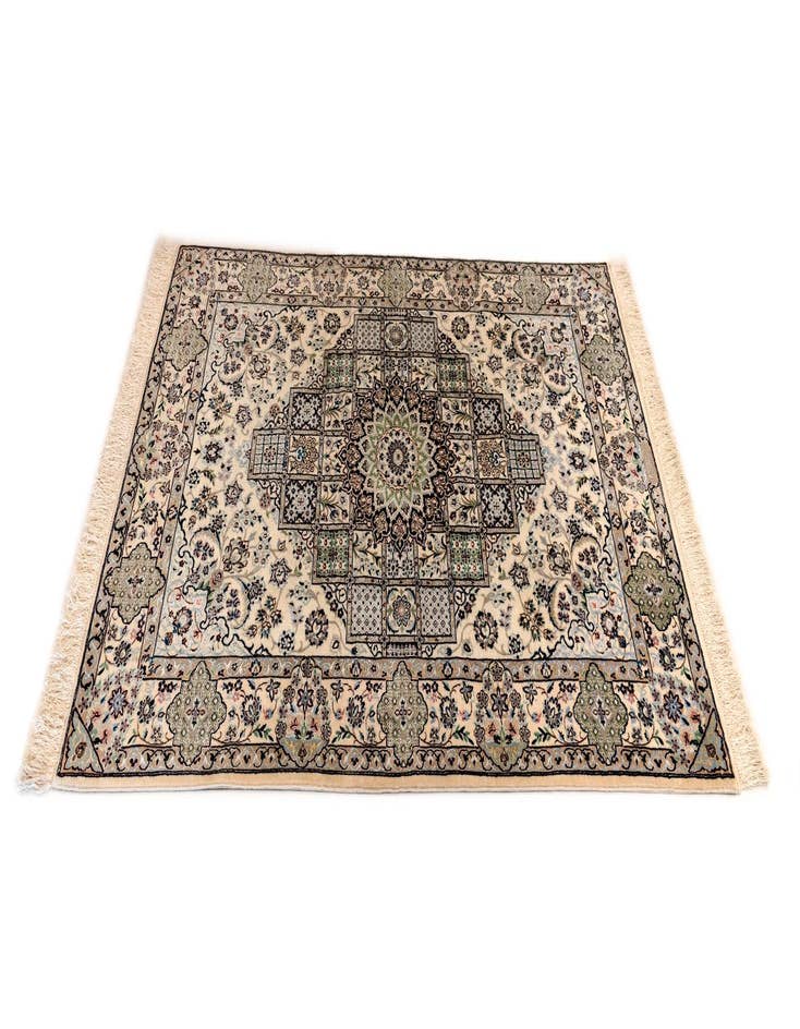 Detail image of  3' 10 x 5' 10 Nain Rug