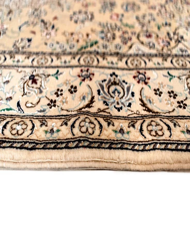 Detail image of  4' 2 x 6' Nain Rug