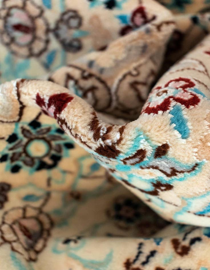 Detail image of  4' 2 x 6' 1 Nain Rug