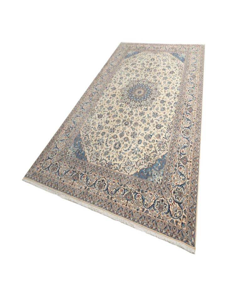 Detail image of  8' 8 x 13' 3 Nain Rug