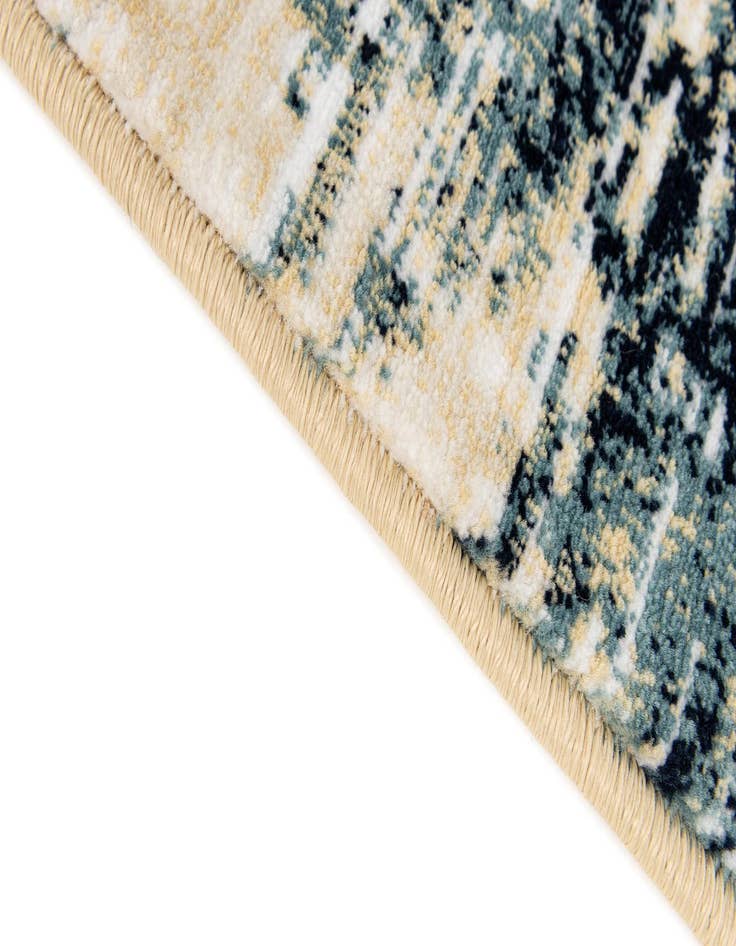 Detail image of  2' 2 x 2' 7 Nain Rug