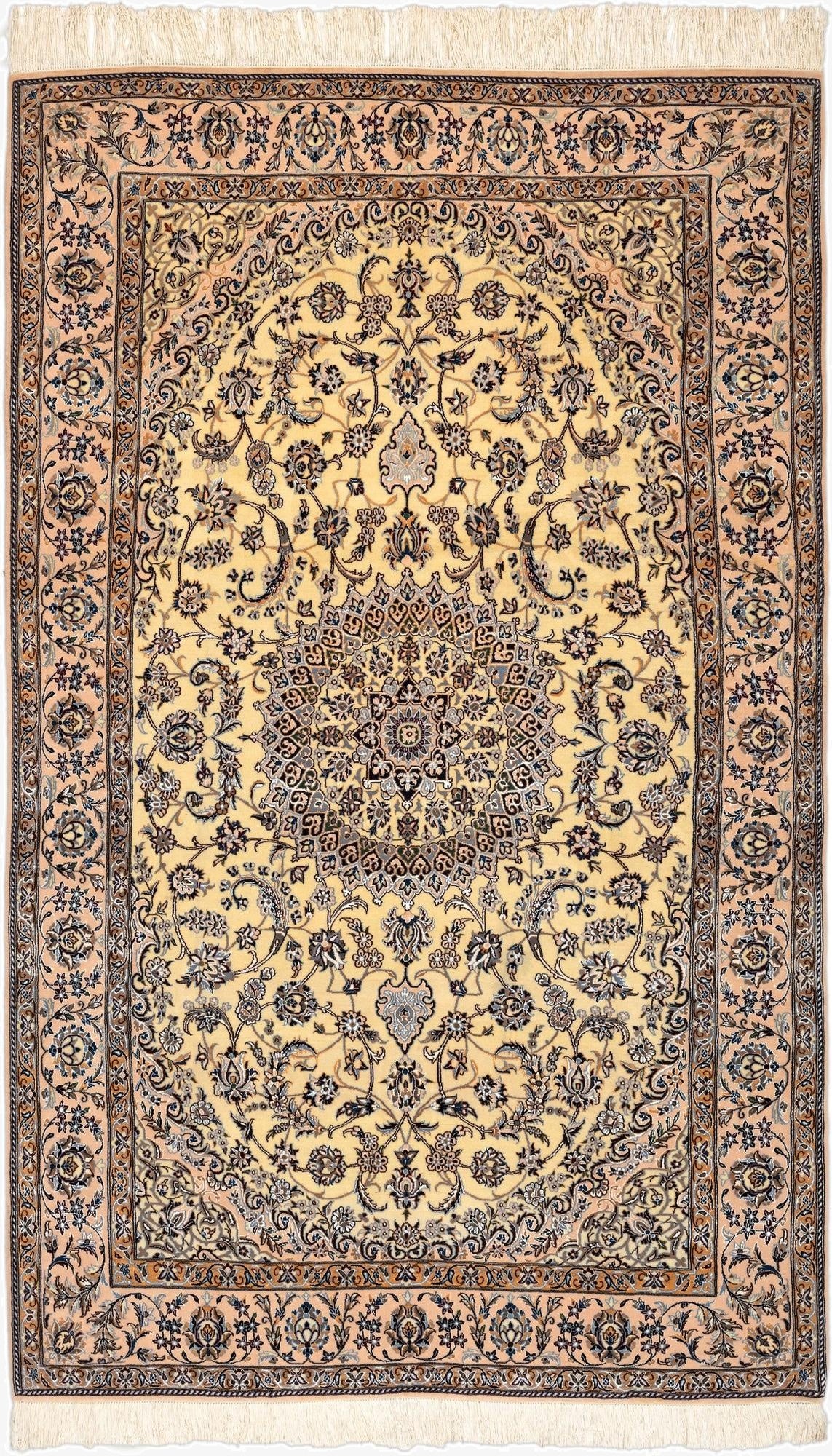  4' 6 x 7' 6 Nain Rug