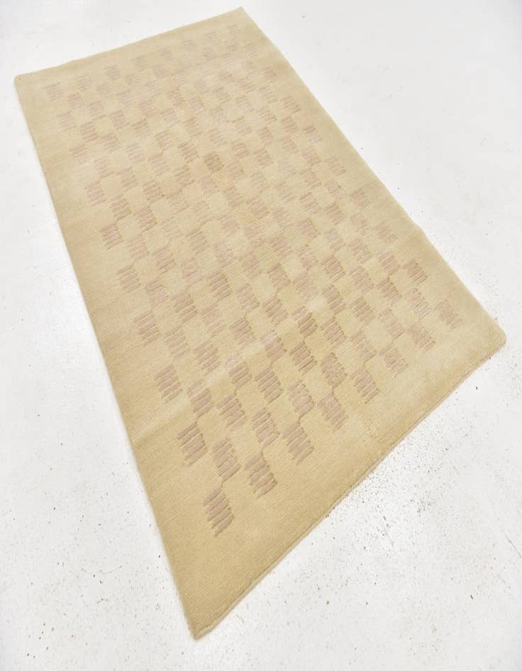 Detail image of  4' 8 x 6' 6  Hand Knotted Nepal Rug