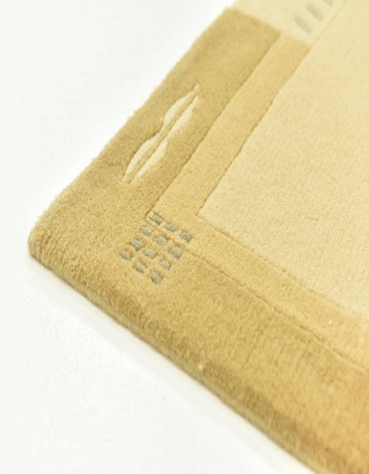 Detail image of  3' 1 x 5' 3  Hand Knotted Nepal Wool Rug