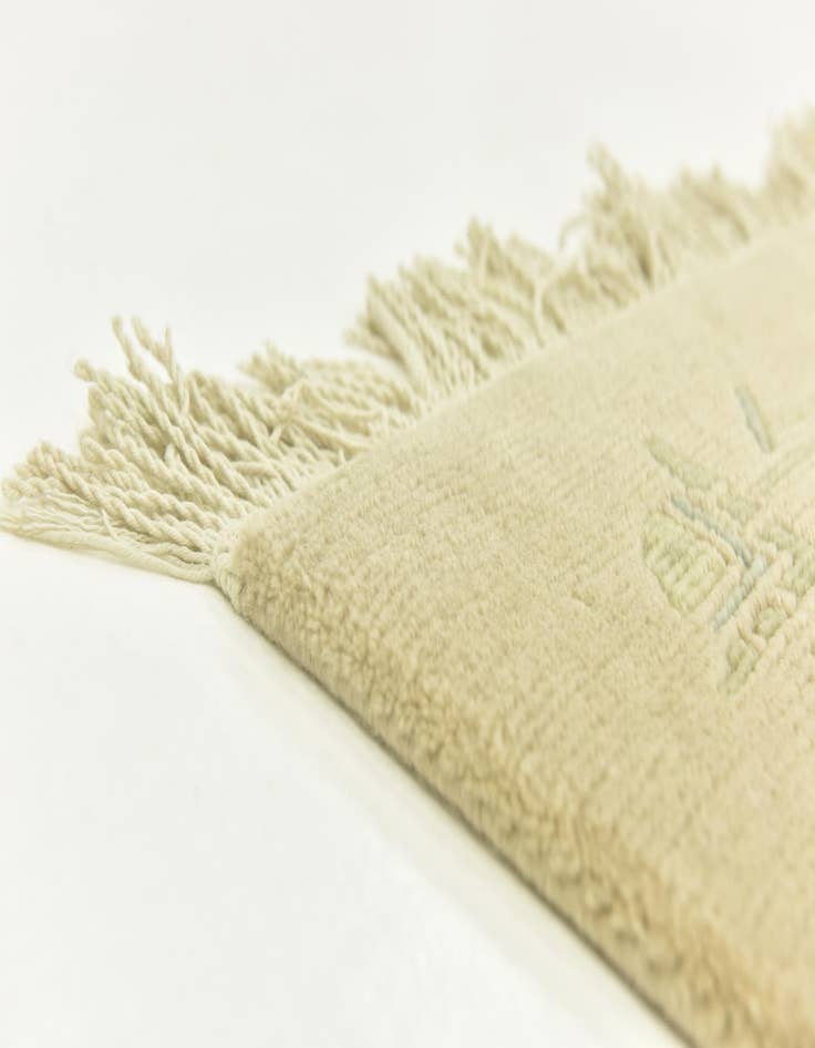 Detail image of  5' 8 x 8' 1  Hand Knotted Nepal Wool Rug