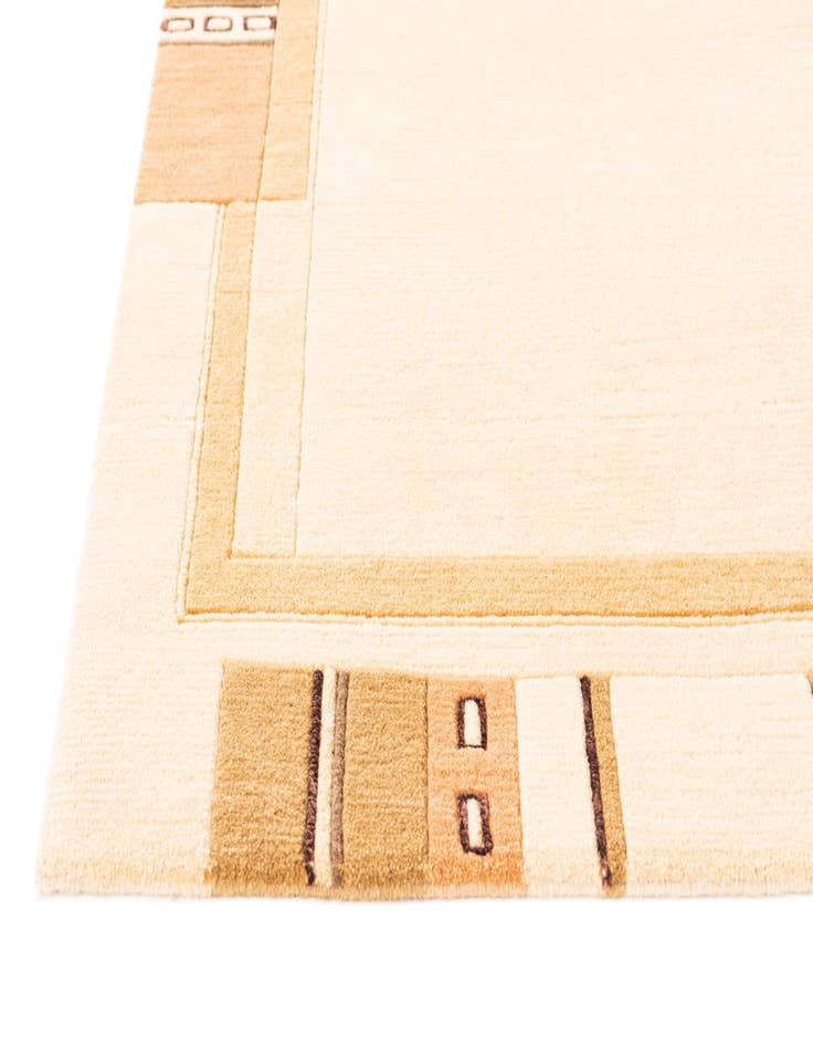 Detail image of  4' x 6'  Hand Knotted Nepal Wool Rug