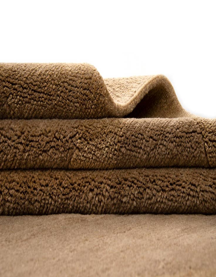 Detail image of  4' x 5' 11  Hand Knotted Odegard Rug