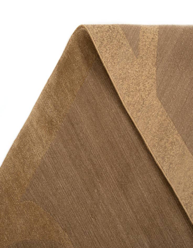 Detail image of  4' x 5' 11  Hand Knotted Odegard Rug