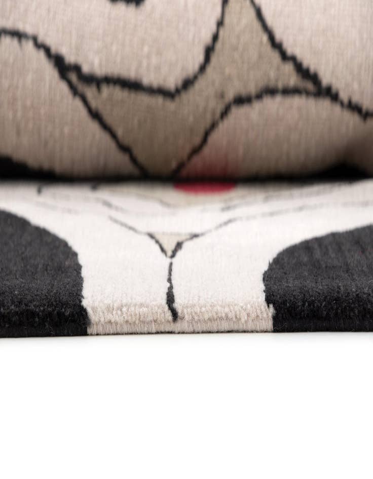 Detail image of  9' 1 x 12' 4 Odegard Rug