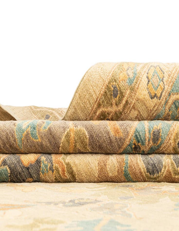 Detail image of  16' 2 x 22' 10 Oushak Rug