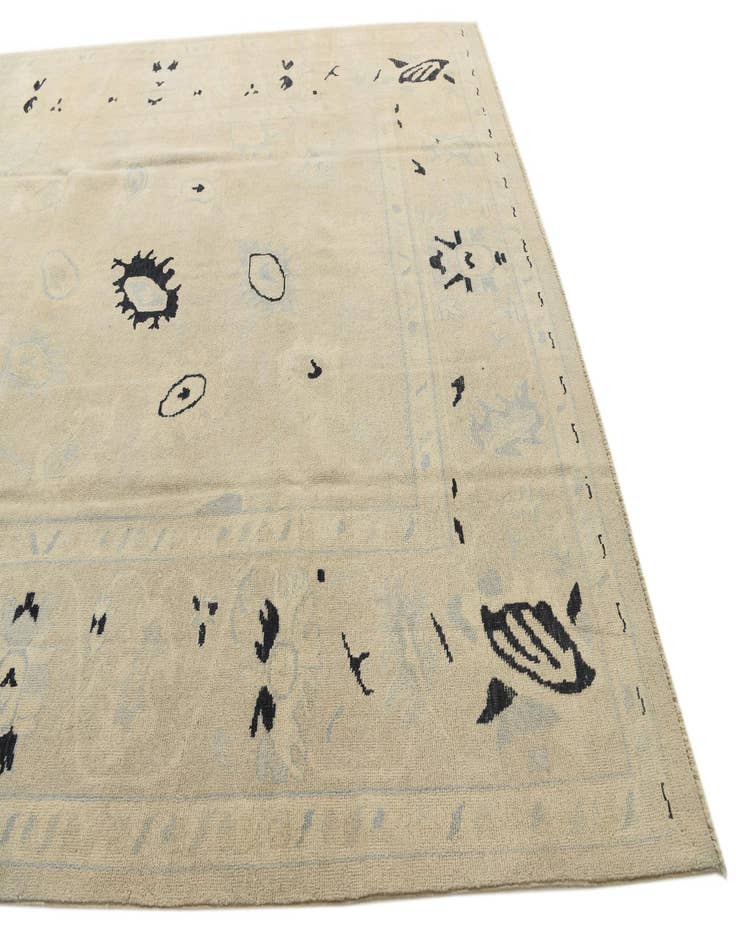 Detail image of  8' 10 x 12'  Hand Knotted Oushak Wool Rug